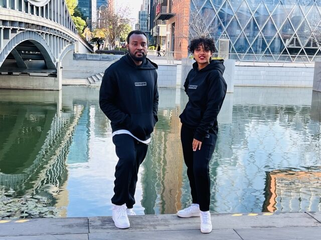 Konahm Box Logo Track - BLACK - view 3