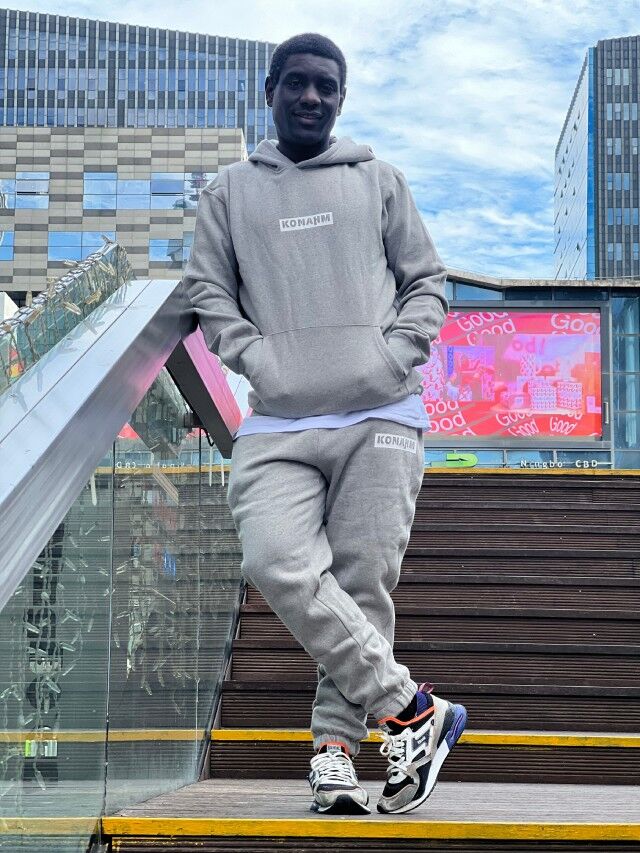 Konahm Box Logo Track - Grey